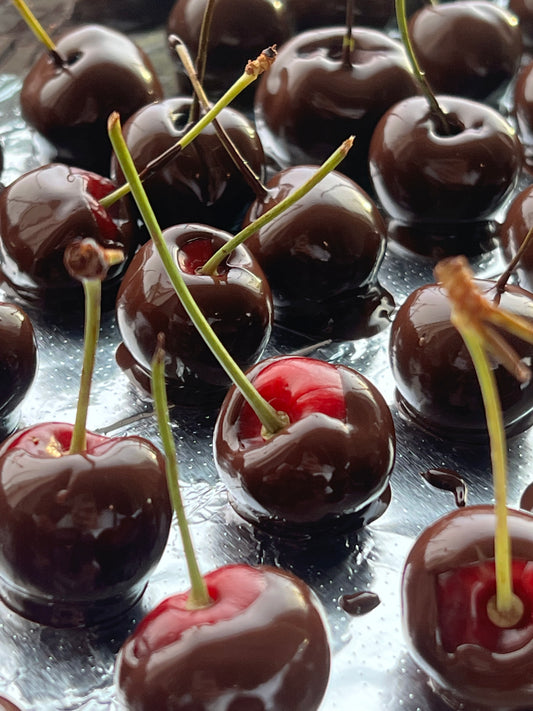 Chocolate Chilean Cherries